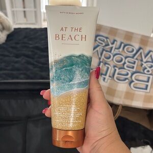 Bath & Body Works At The Beach Body Cream - Blue and Tan